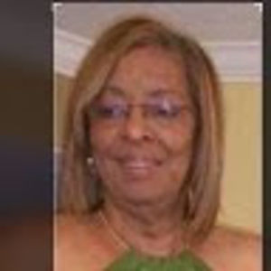 Meet your Posher, Carline